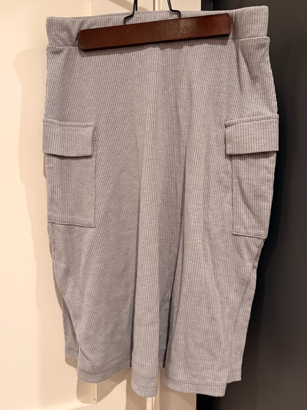 Gilli Light Gray Ribbed Cargo Pocket Skirt
